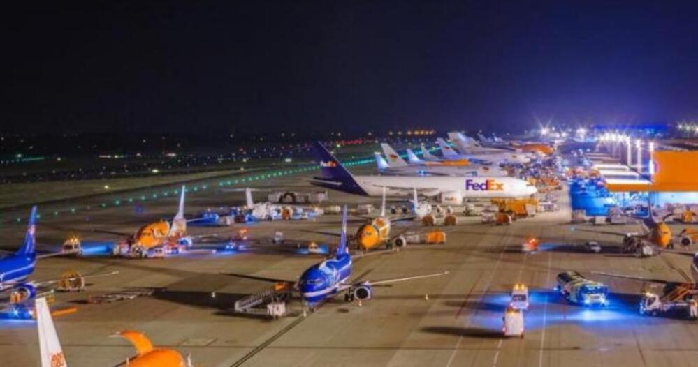 Aéroport de Liège : nouvelles dispositions en matière de bruit et de mouvements